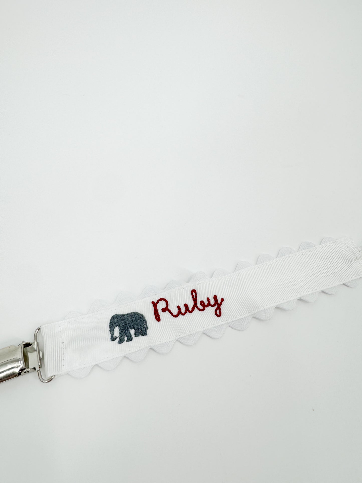 Embroidered Paci Clip - Elephant