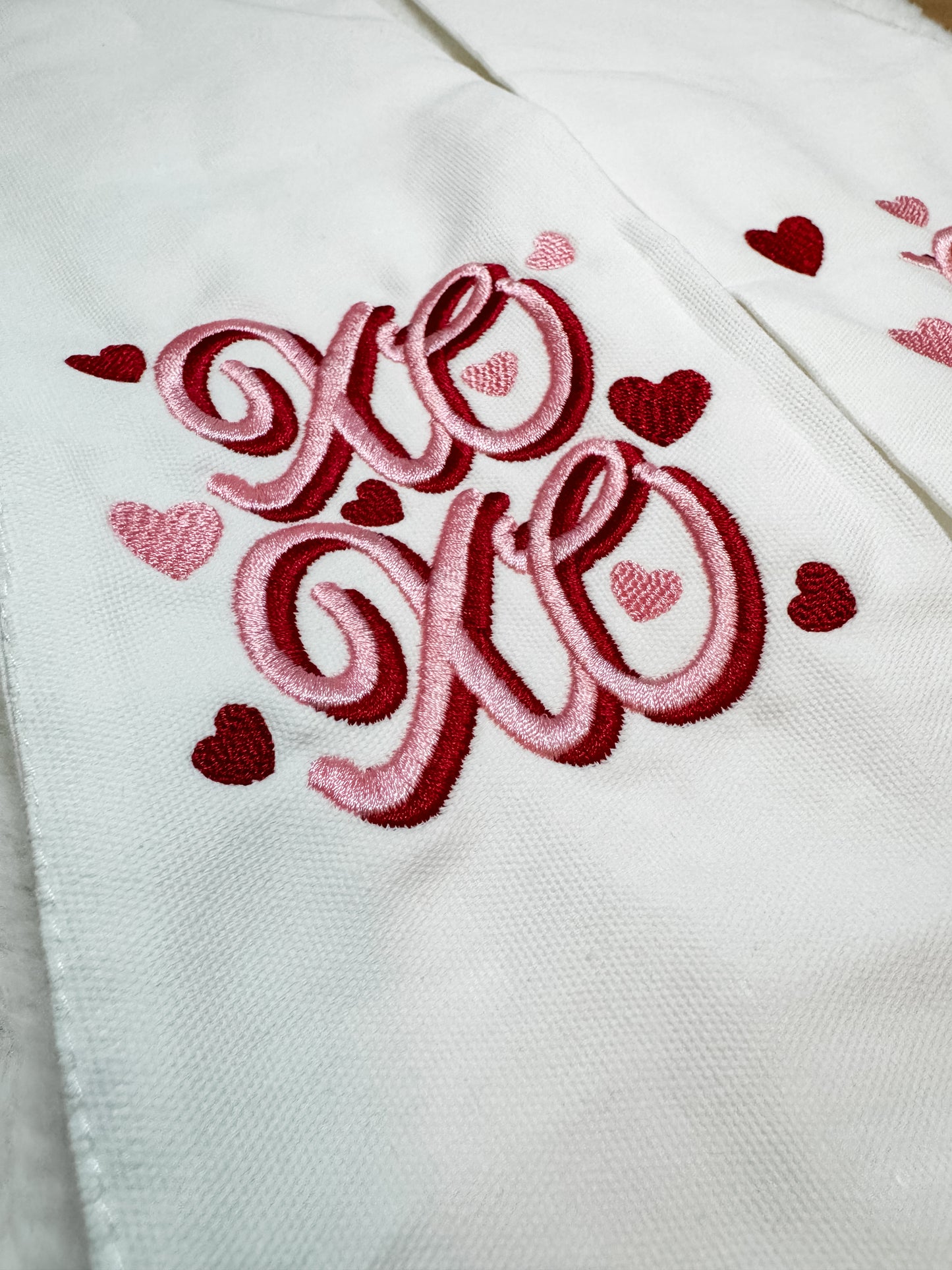 XO Valentines Wreath Sash