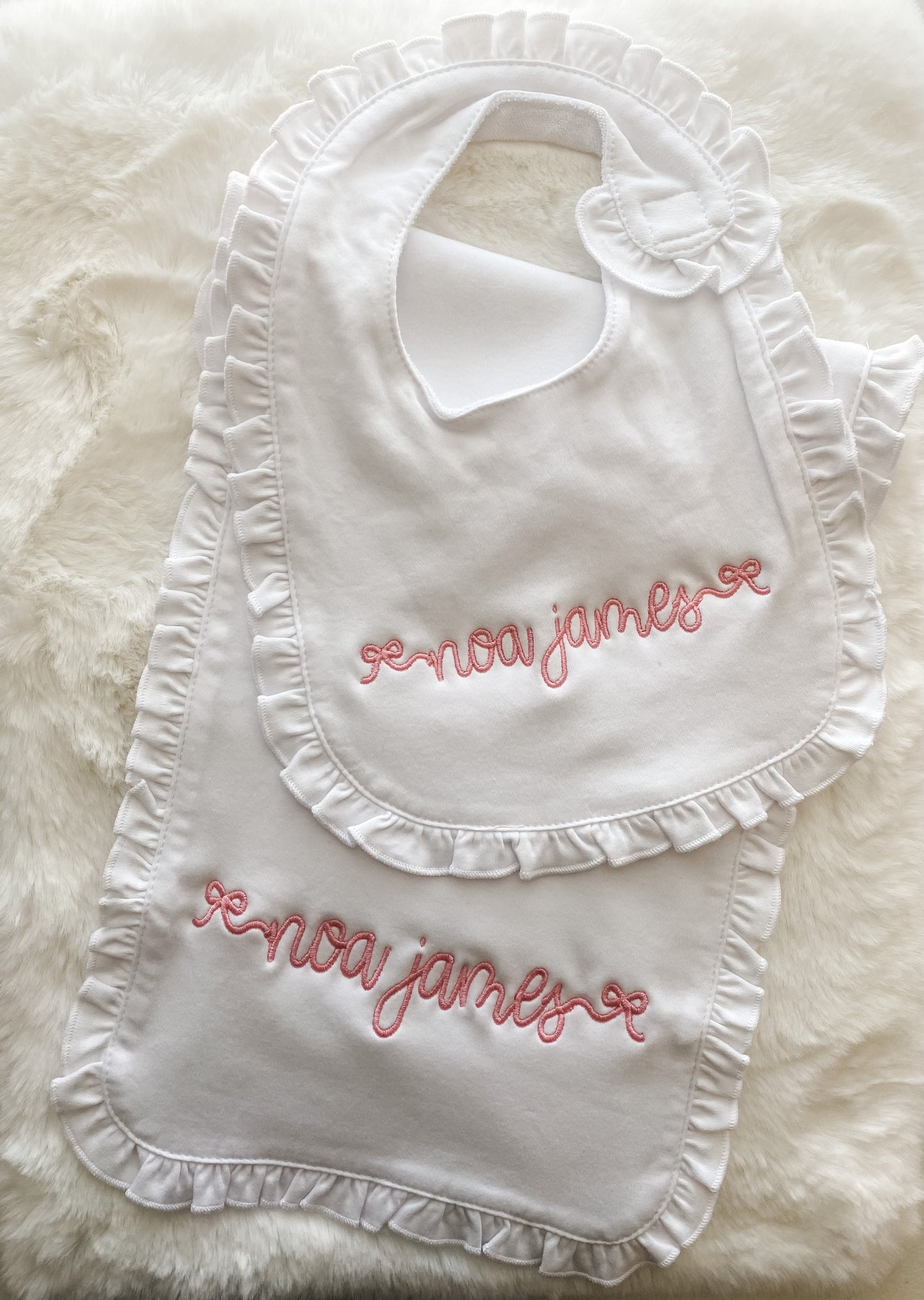 White Ruffle Bib & Burp Cloth Set - Bow Name